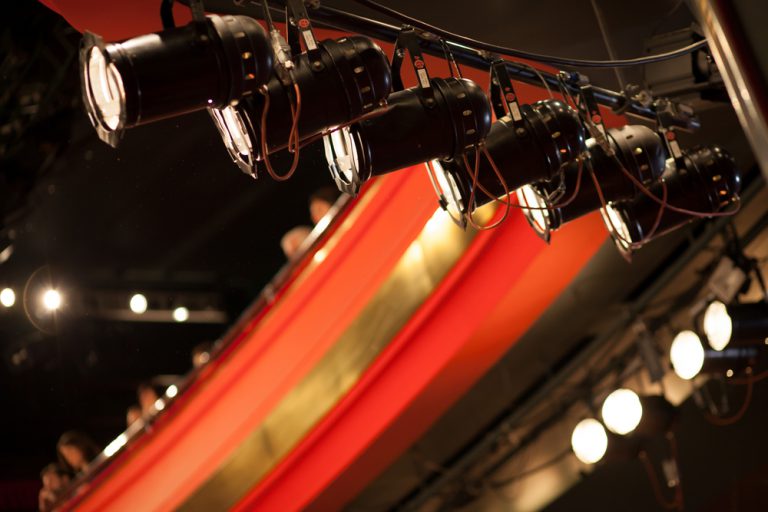 Setting the Stage: Building Theater Sets - Inventionland